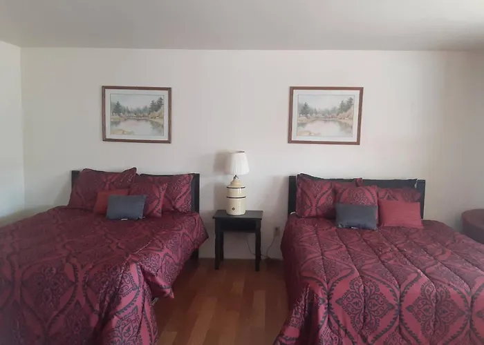 Hotel 66