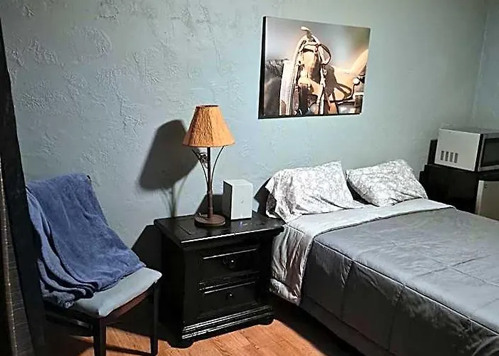 Hotel 66