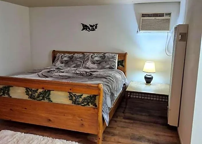 Hotel 66